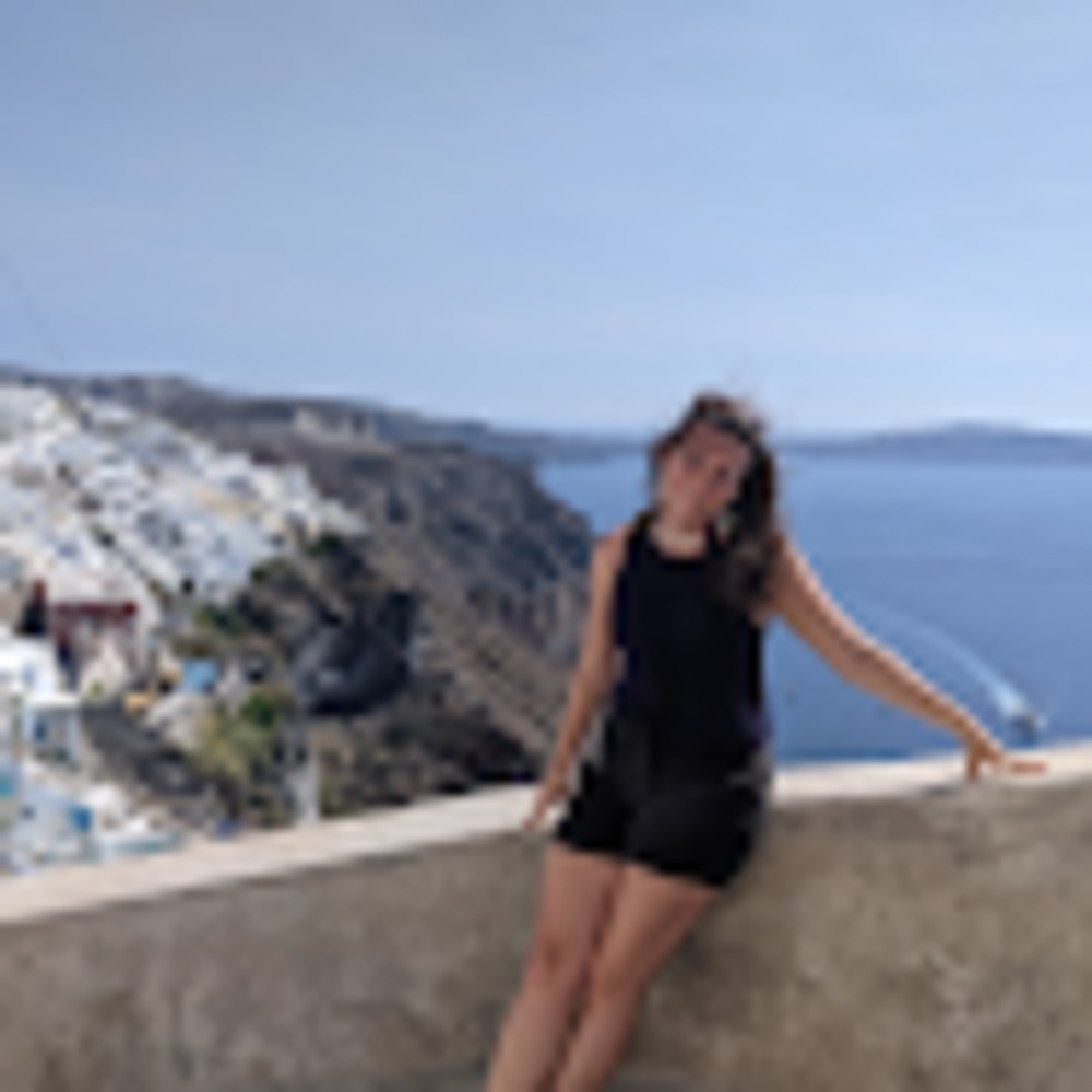 Meet your Posher, Jennifer